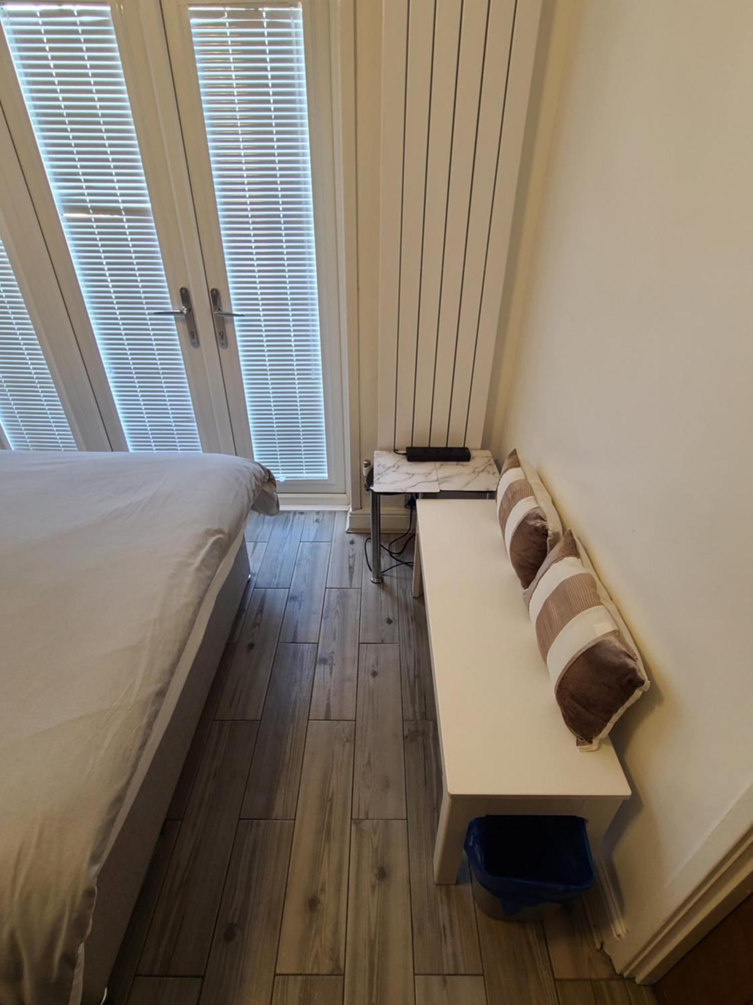 Ifield Gatwick Rooms-Travel Service-Airport Parking מראה חיצוני תמונה